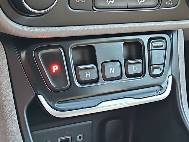 Used 2018 GMC Terrain SLE AWD/4WD image 18