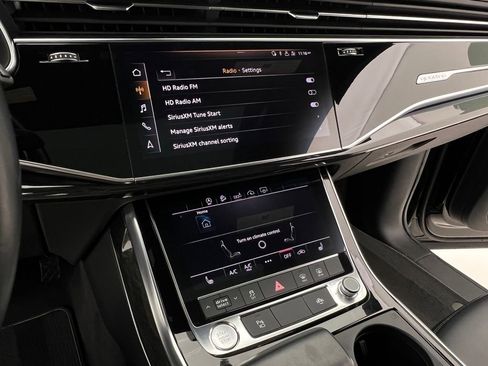 Used 2019 Audi Q8 Premium w/ Convenience Package image 3