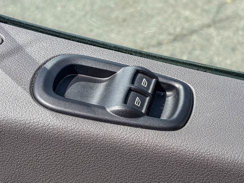 Used 2023 Ford Transit 350 XLT image 44