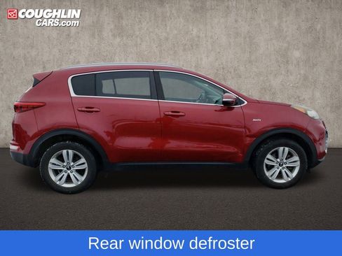 Used 2018 Kia Sportage LX w/ LX Technology Package image 10