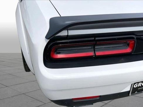 Used 2021 Dodge Challenger R/T Scat Pack RWD image 27