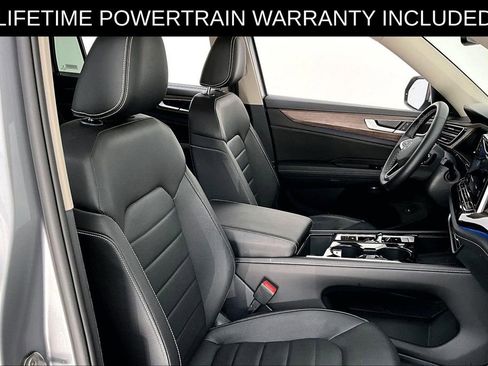 Used 2025 Volkswagen Atlas SEL image 10