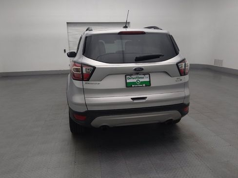 Used 2018 Ford Escape SE image 6