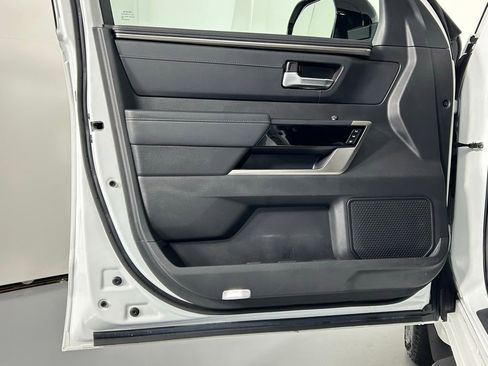 Used 2024 Toyota Sequoia Limited image 38