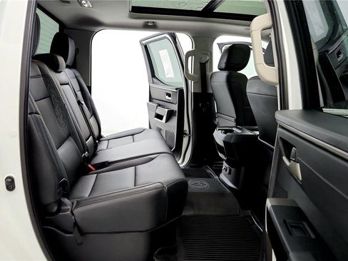 Used 2022 Toyota Tundra Limited image 17