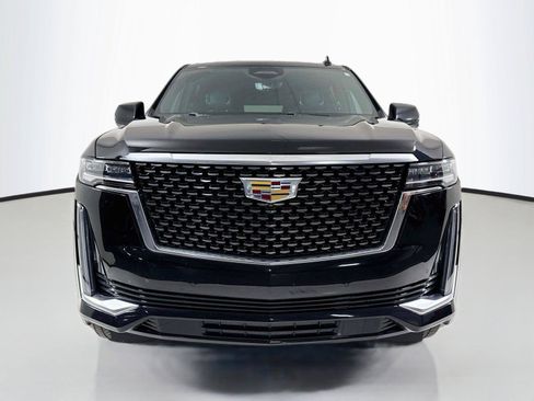 Used 2024 Cadillac Escalade ESV Premium Luxury AWD/4WD image 11