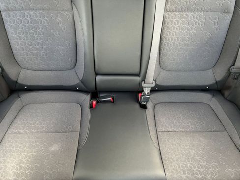 Used 2025 Kia Seltos S FWD image 39