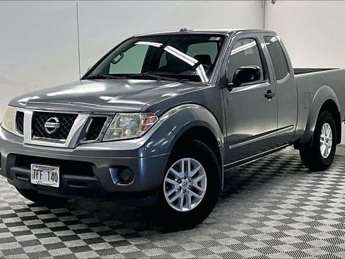 Used 2017 Nissan Frontier SV RWD image 1
