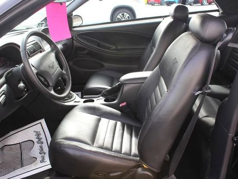 Used 2004 Ford Mustang GT image 32