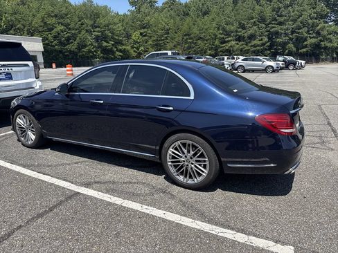 Used 2017 Mercedes-Benz E 300 image 9