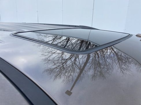 Used 2015 Chevrolet Tahoe LT w/ Luxury Package image 5