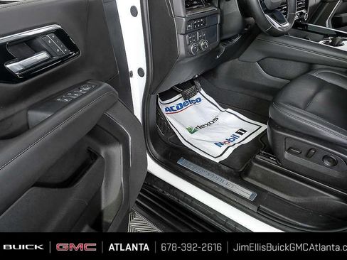 Certified 2025 Chevrolet Tahoe LT AWD/4WD image 7