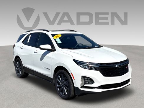 Used 2022 Chevrolet Equinox RS w/ RS Leather Package image 1