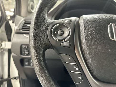 Used 2020 Honda Ridgeline Sport image 17