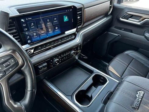 Certified 2024 Chevrolet Silverado 2500 High Country w/ High Country Premium Package image 20