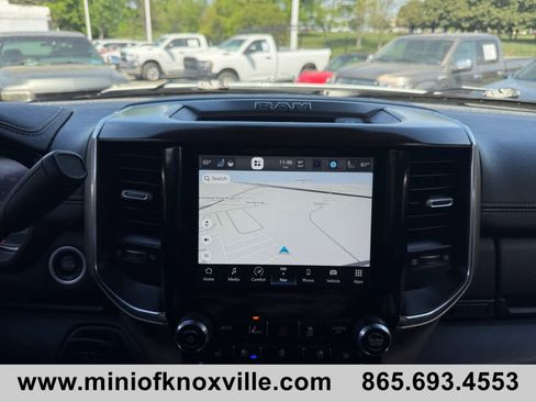 Used 2024 RAM 2500 Laramie w/ Safety Group AWD/4WD image 33