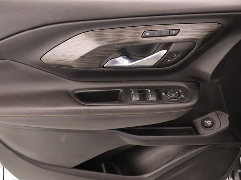 Used 2021 GMC Terrain SLT image 15