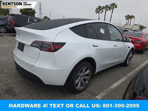Used 2023 Tesla Model Y Long Range AWD/4WD image 4