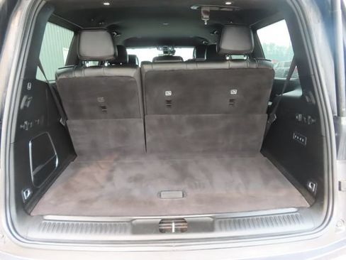 Used 2022 Jeep Wagoneer Series III w/ Rear Seat Video Group 1 AWD/4WD image 34