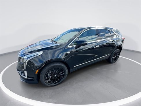 New 2025 Cadillac XT5 Premium Luxury image 1