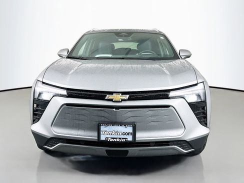 New 2026 Chevrolet Blazer EV LT image 2