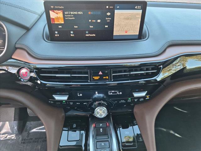 Used 2024 Acura MDX w/ Technology Package FWD image 14