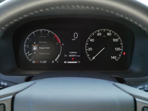 Certified 2025 Honda Ridgeline RTL image 21