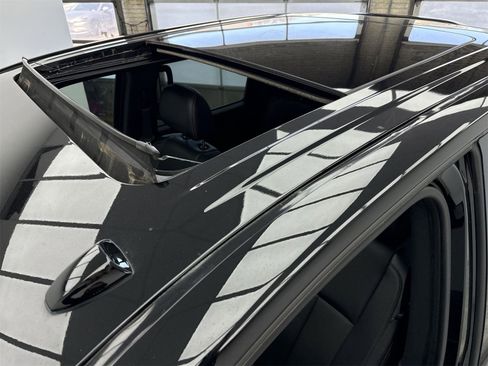 Used 2020 Nissan Titan PRO-4X w/ Pro-4x Convenience Package image 41