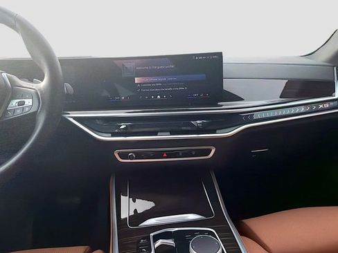 Used 2025 BMW X5 xDrive40i image 16