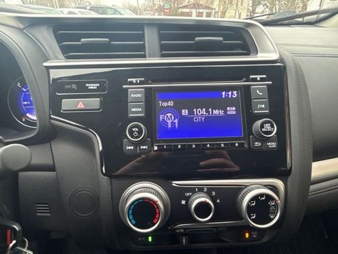 Used 2019 Honda Fit LX image 23