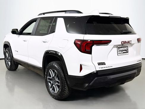 New 2027 GMC Terrain AT4 AWD/4WD image 3