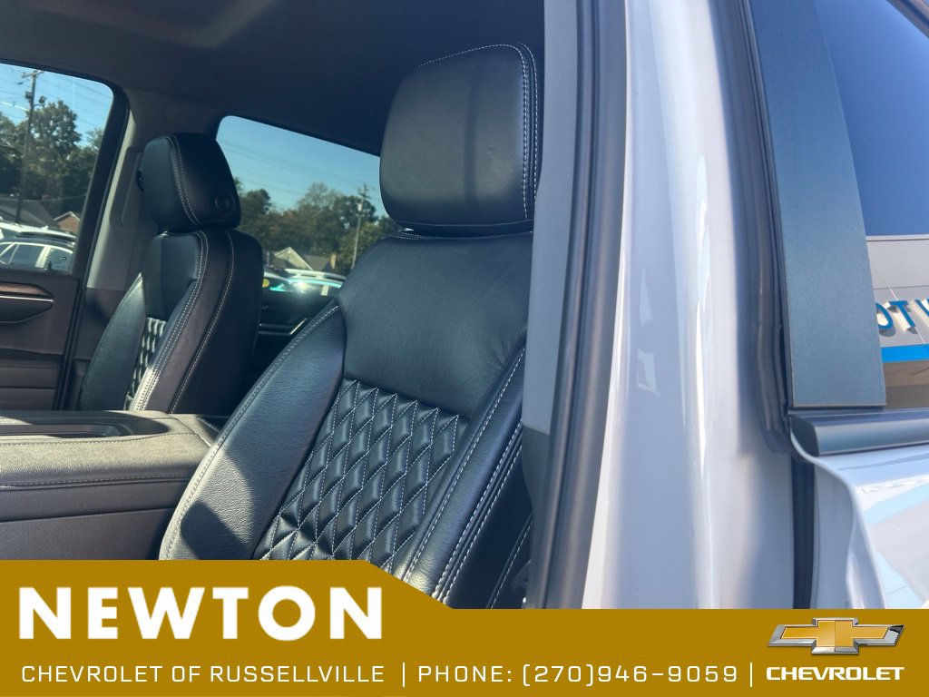 Used 2022 Chevrolet Silverado 1500 RST AWD/4WD image 5