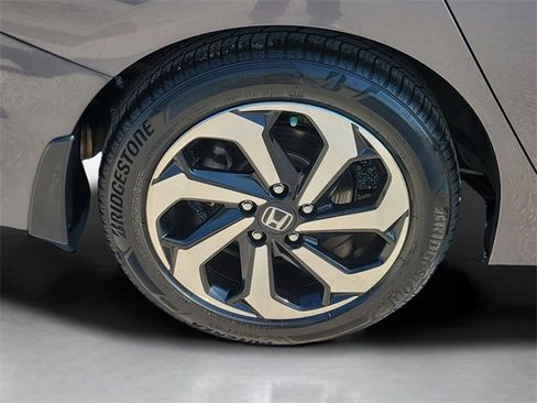 Used 2017 Honda Accord EX-L image 5