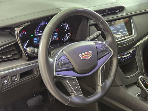 Used 2019 Cadillac XT5 Premium Luxury AWD/4WD image 24