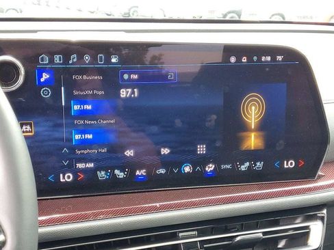Certified 2024 Chevrolet Traverse RS AWD/4WD image 15