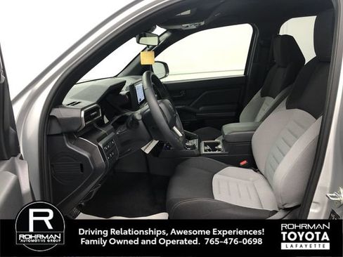 Used 2025 Toyota 4Runner TRD Off-Road image 11