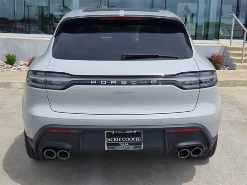 New 2025 Porsche Macan image 6