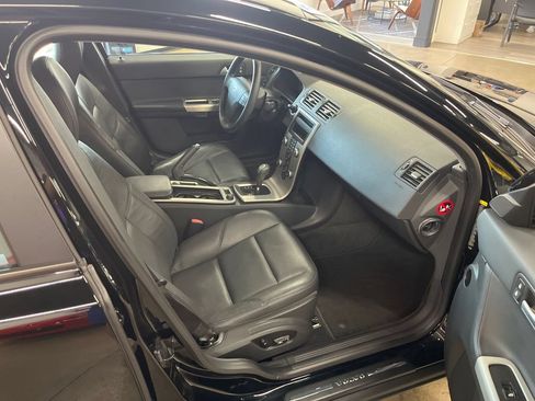 Used 2010 Volvo S40 2.4i FWD image 45
