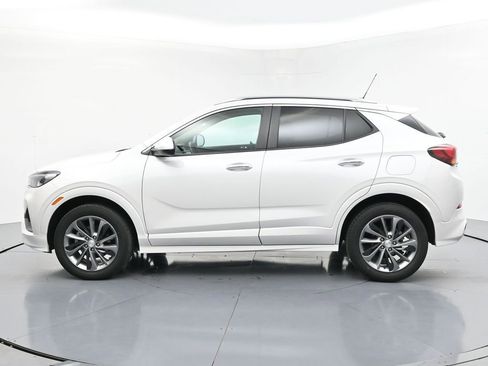 Used 2021 Buick Encore GX Select w/ Sport Touring Package AWD/4WD image 3
