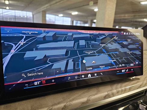 New 2026 BMW X7 M60i image 15