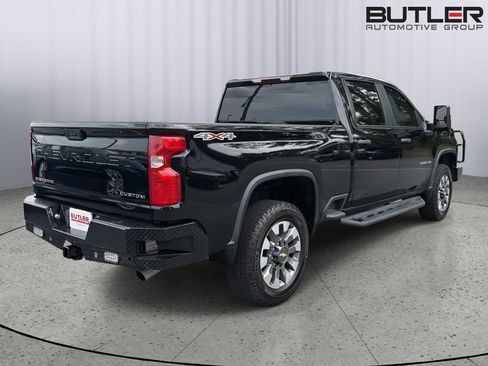 Used 2023 Chevrolet Silverado 2500 Custom w/ Gooseneck/5TH Wheel Package AWD/4WD image 6