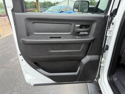 Used 2022 RAM 3500 Tradesman AWD/4WD image 16