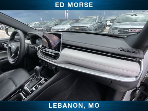 Used 2025 Jeep Compass Limited AWD/4WD image 26