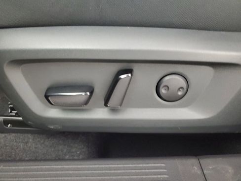 New 2026 Nissan Rogue SV image 28