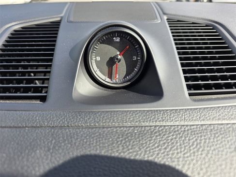 Used 2022 Porsche Cayenne image 26