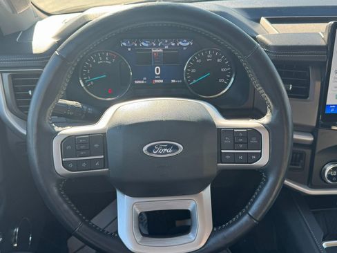 Certified 2024 Ford Expedition Max XLT image 31