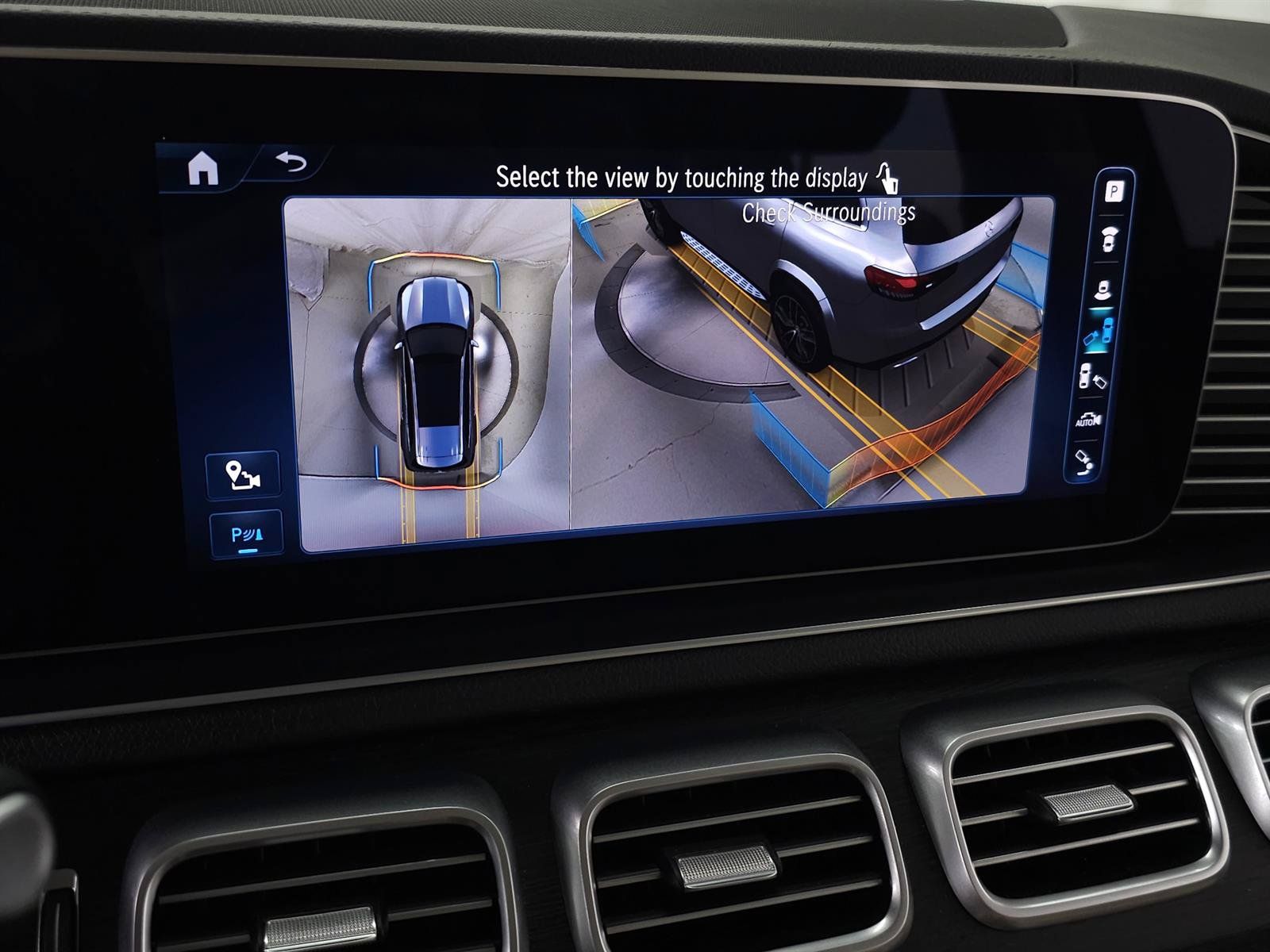 Used 2024 Mercedes-Benz GLS 450 4MATIC image 33