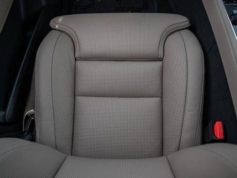 New 2026 Volvo XC90 B6 Ultra image 29