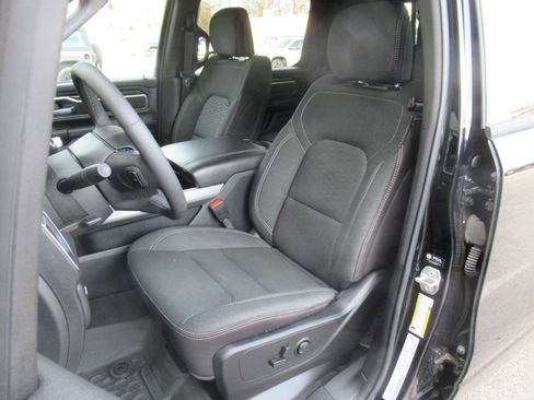 Used 2025 RAM 1500 Big Horn image 15