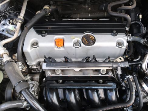 Used 2010 Honda CR-V LX image 32